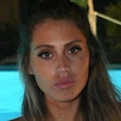 Raissamarques actrice parfaite photos