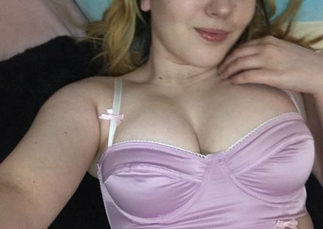 Tickledbooty star du porno sexy images