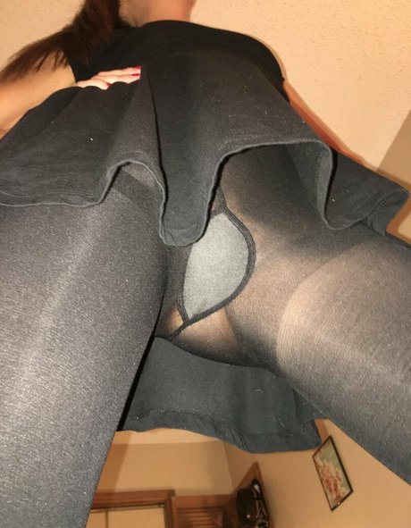 nylonskitten modèle sympa photos