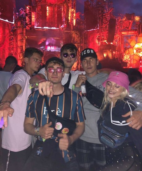 Andelika actrice xxx galeries