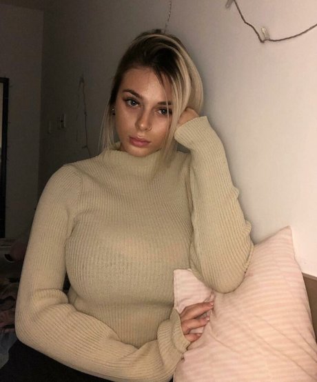 Andelika actrice xxx photo