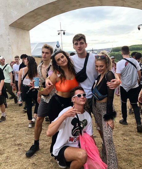 gros seins maigres onlyfans sexe artistique img