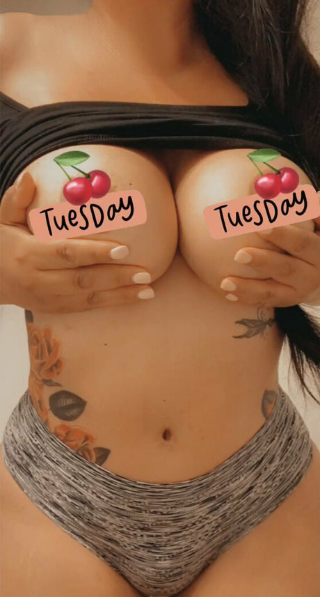 sluttyjennaxo star du porno en haute qualité galeries