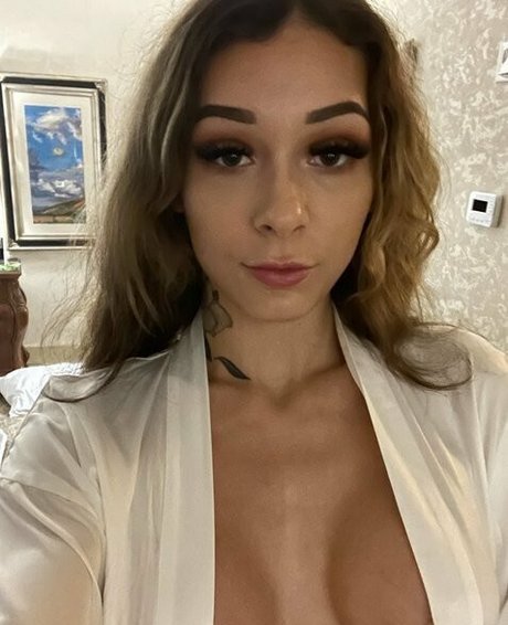 babyautumnx modèle porno des photos