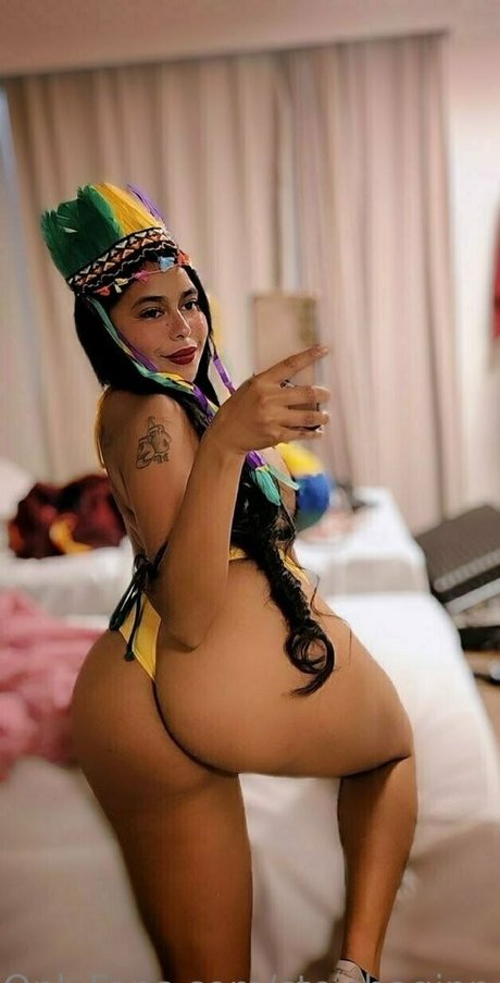 steishaginnes nus star du porno photos