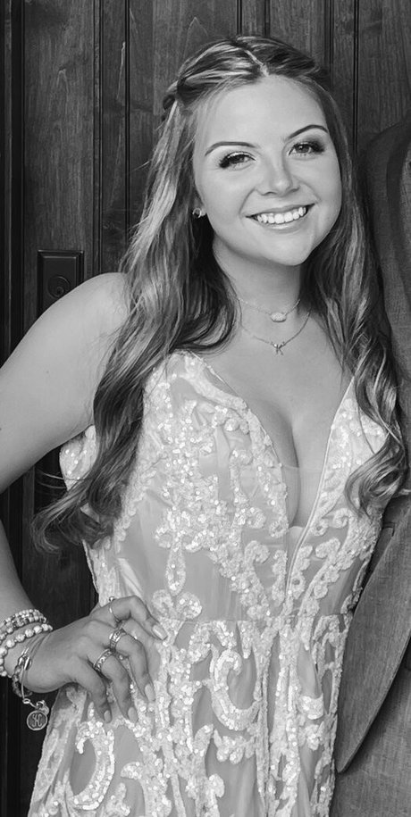 Kaylee S nus star du porno image