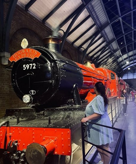 Babu Vale jolie actrice collection