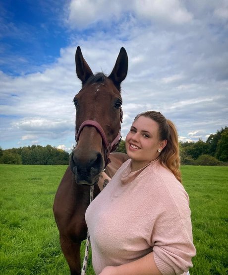 Babu Vale modèle chaud photos