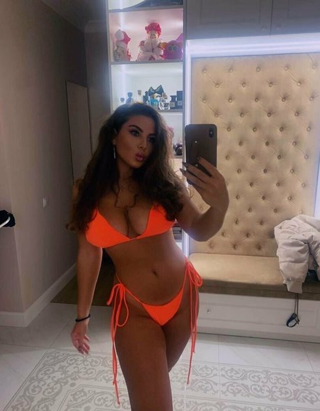 brune petite onlyfans meilleur chaud galerie