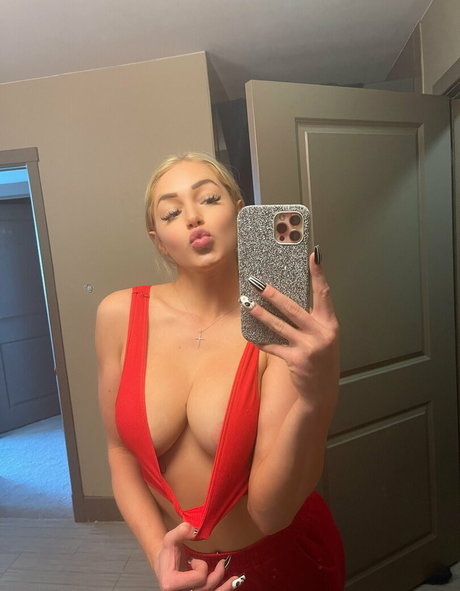 courtneytailorvip modèle nu galeries