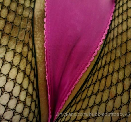 bubblebuttbaby95 star du porno parfaite archive