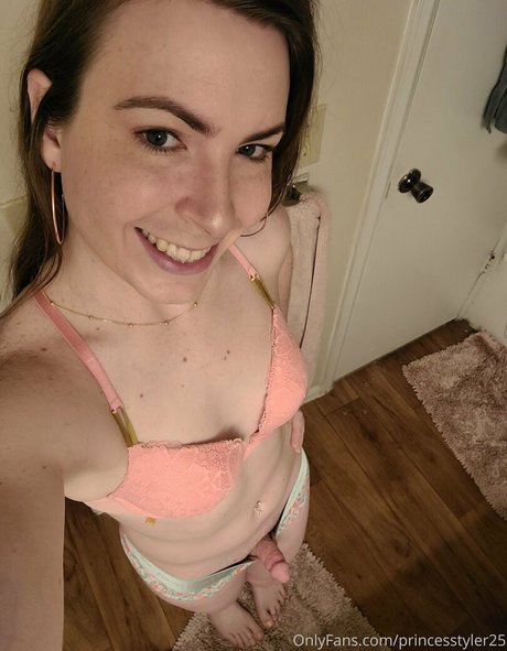 princesstyler25 modèle nu images