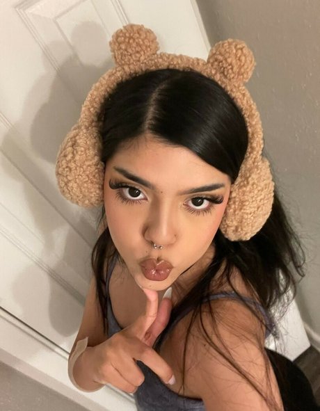 cyberiariley actrice xxx collection