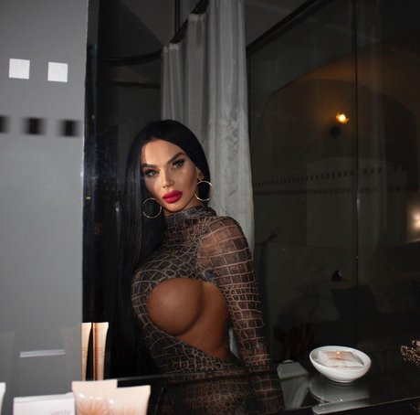 Adriane Linn étoile img