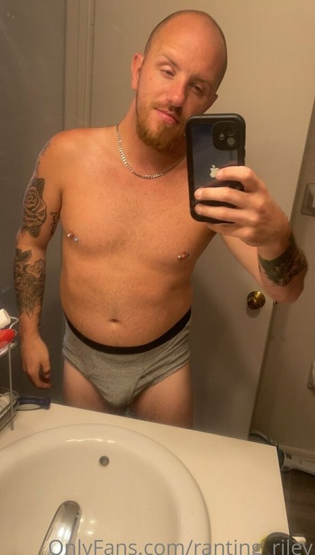 ranting riley art de star du porno galerie