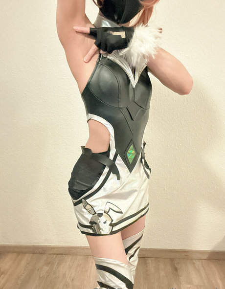 lisa aegis étoile sexy des photos