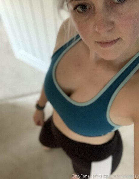 stepmommyfantasy haut étoile image