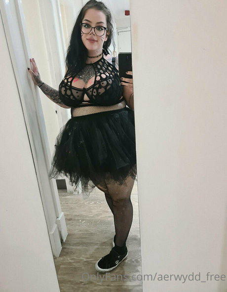 aerwydd free joli modèle galeries