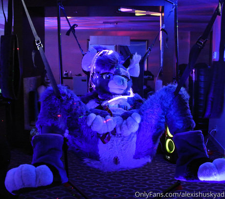 ryffhyena actrice de grande qualité des photos