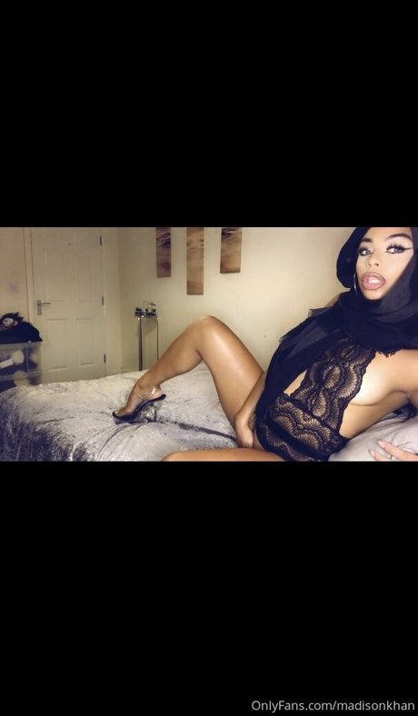 Madison Khan étoile magnifique photos