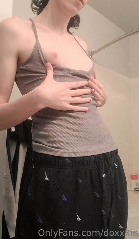 doxxxie actrice de sexe collection