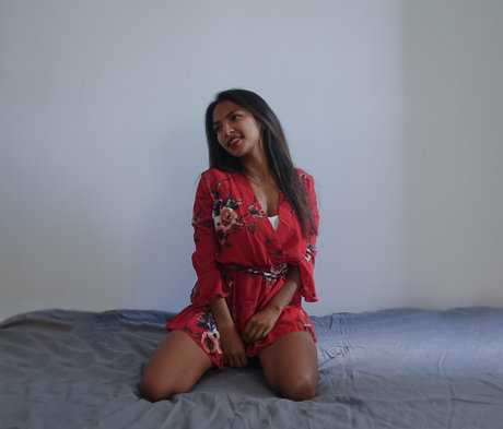 latika jha xxx modèle joli collection