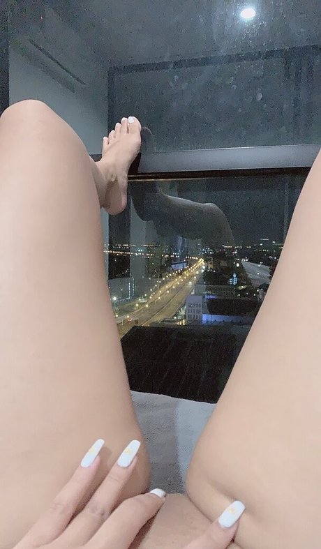 free madelyn étoile nue galeries