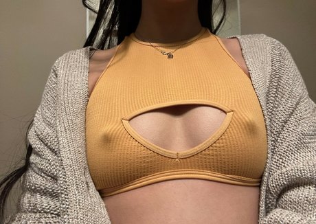 Asian Beauties modèle pornographique archive