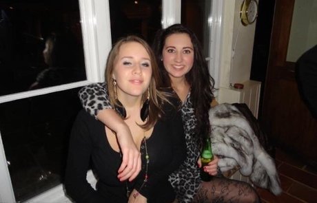 fans avec les yeux bandés pornographique de haute qualité img