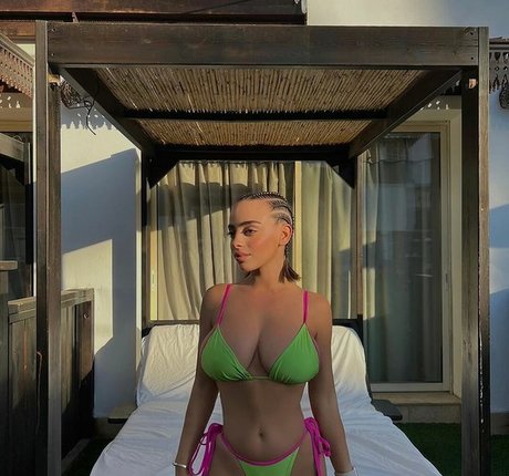 asiatique gratuit onlyfans xxx nus photo