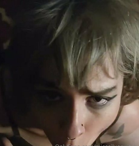 misssilverwitch art star du porno collection