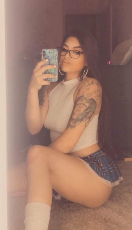 naughtynicolexxo modèle magnifique image