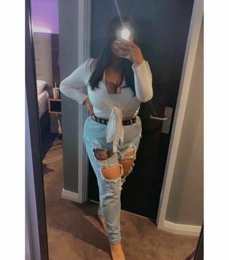 Katie Kerman étoile xxx galeries