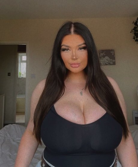 Katie Kerman star du porno gratuite img