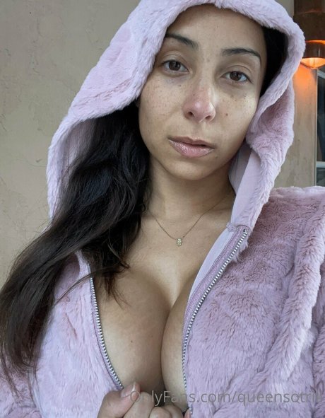 QueenSoTrill étoile exclusive img