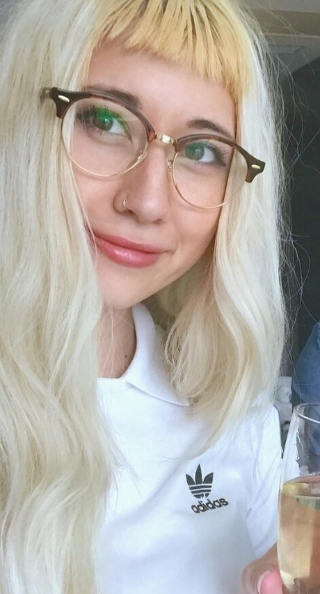 Sinneddonut sexe star du porno img