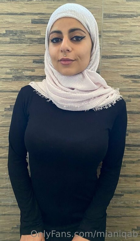 Mia Niqab star du porno adulte archive