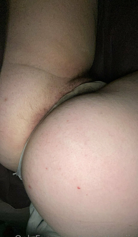 babycherriix actrice nue galeries