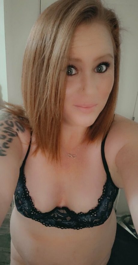 redlotus6170 actrice de grande qualité images