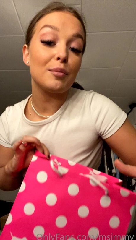 msimmy actrice pornographique galeries