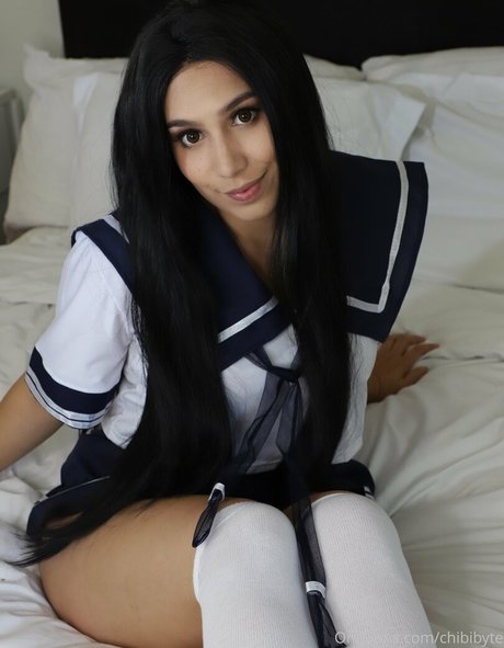 chibibyte star du porno nue img