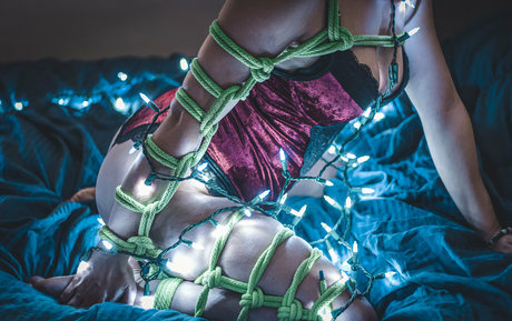 cyanelawless star érotique img