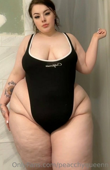 peacchyqueenn sexe star galeries