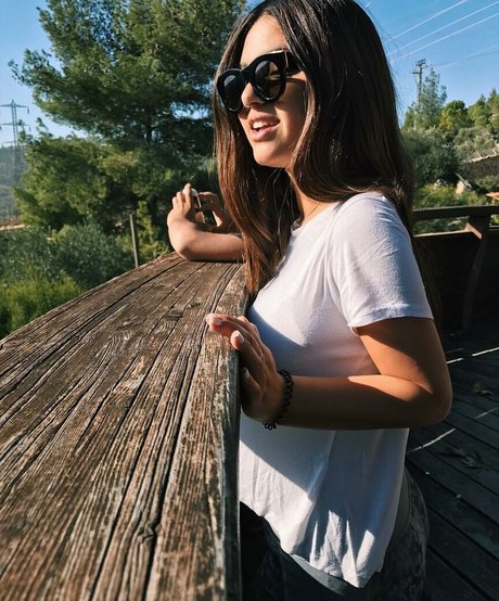 Gal Haitin haut modèle images