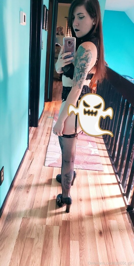 gh05t girl actrice de nus photos