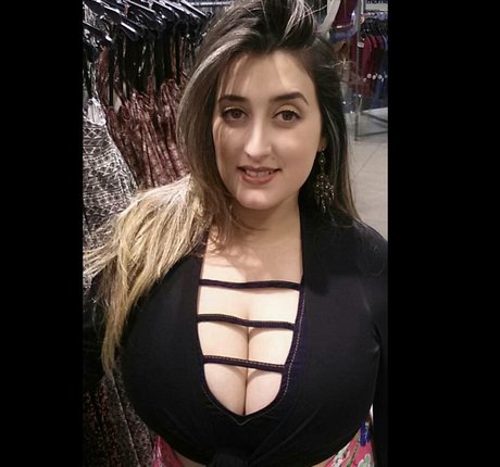 Michelly Rebechi étoile hd galeries