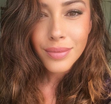 Serena Roberti modèle magnifique images