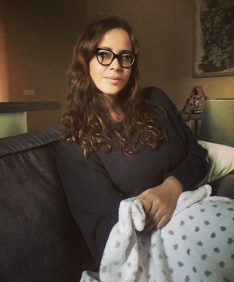 Serena Roberti star du porno gratuit image