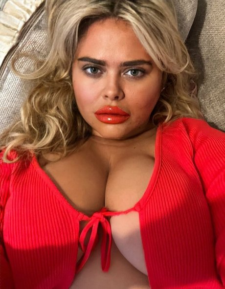 Susannah Elizabeth actrice porno photos