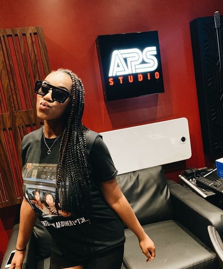 massage bbc uniquementfans xxx jolie photo